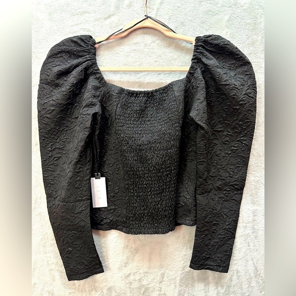 ASTR the Label Remi Puff Sleeve Jacquard Black floral sparkle top women small - Picture 5 of 9